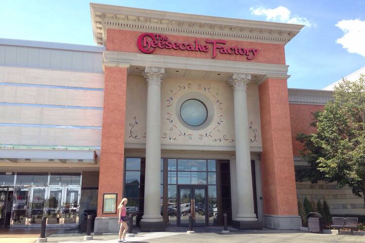 The Cheesecake Factory Schaumburg Chicago